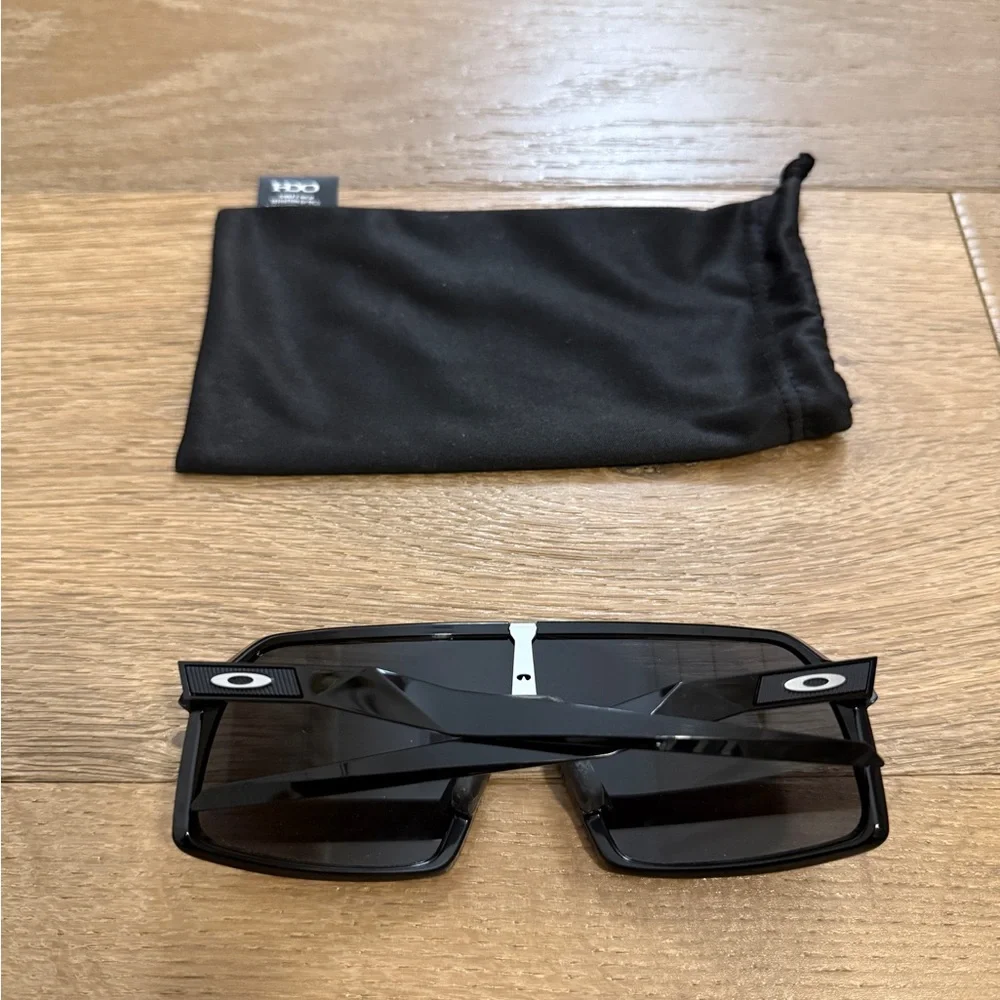 Oakley Sutro Sunglasses OO9406